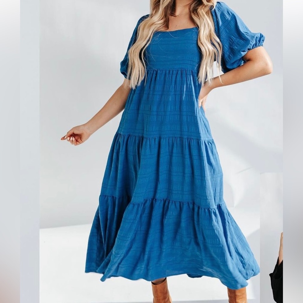 Piper & Scoot- Blue mid length dress- L